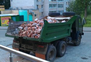 Вывоз мусора самосвалом в Кричеве