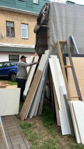 Дачный переезд в %GDE%